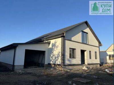 Продаж будинку