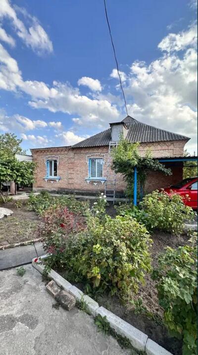 Продаж великого будинку. район магазину Південний шлях