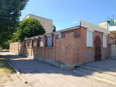 Оренда приміщення, перша лінія, зручне розташування