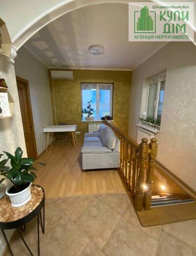 Продаж приміщення вільного призначення