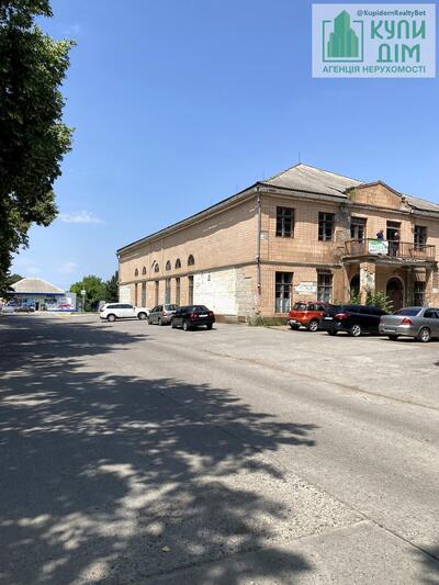 Продається Комплекс будівель у самому центрі міста Долинська