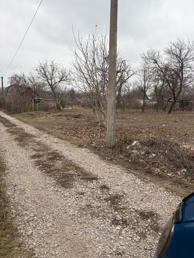 Ділянка на дачах Писецького біля магазину.