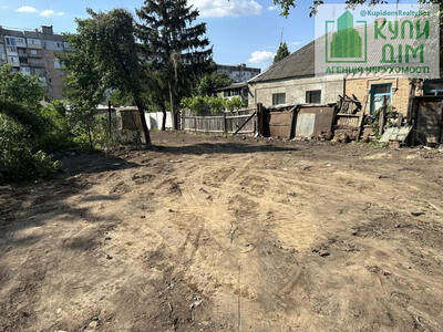 Продам земельну ділянку під будівництво на Вул. Габдрахманова