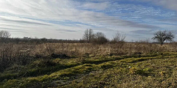 Продам 2 га під прибутковий бізнес