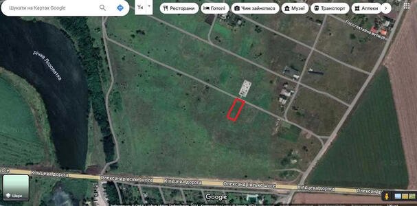 Продам земельну ділянку с. Черняхівка