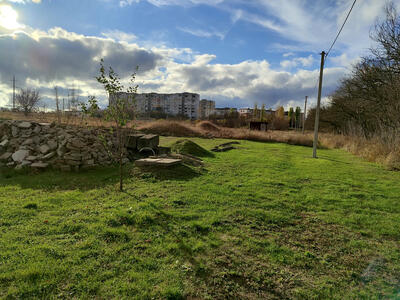 Участок під забудову.