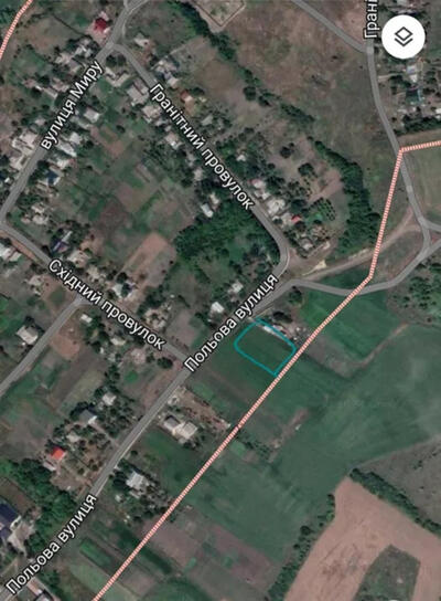 Земельна ділянка в с.Черняхівка.