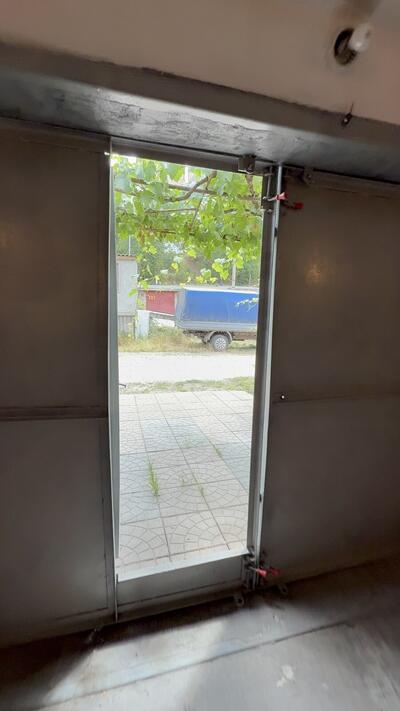 Продам цегляний гараж