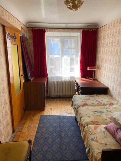 Продам 3-х кімнатну квартиру в районі Ковалівського парку