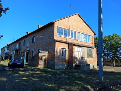 Квартира однокімнатна в гарному місці.