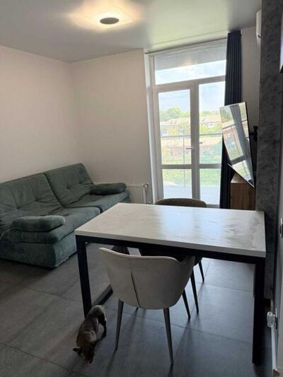 Елітна квартира в будинку White Tower