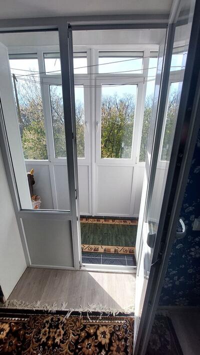 Продам 2-х кімнатну квартиру