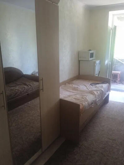 Кімната в малосімейці.