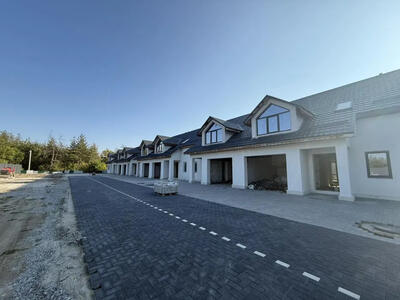 Продаж таунхаусів.