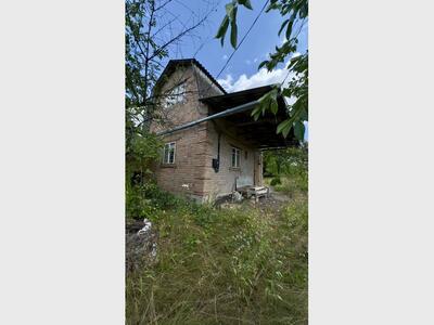 Продається дача в ДСК, 10-та лінія — затишне місце для відпочинку та вирощування врожаю!