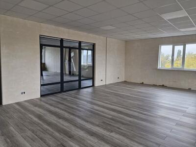 Оголошення про оренду торговельних площ