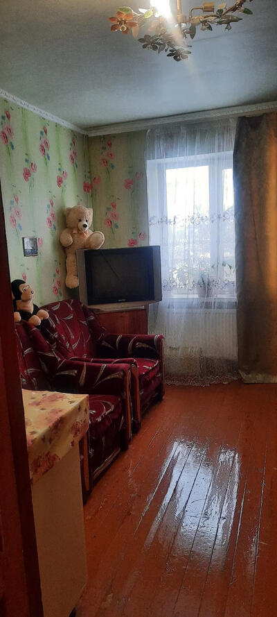 Продається 3-кімнатна квартира.