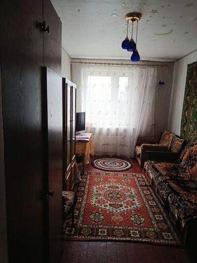 Продам. 1 Кімната в гуртожитку.