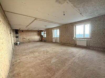 Продам 2-кімнатну квартиру, Героїв Земляків, 2, Фортечний район, Кропивницький