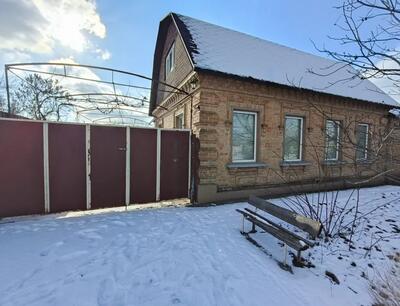 Продаж 2 поверхового будинку геа на Кущівці.