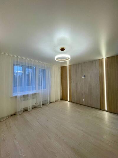 Продаж 1-но квартири на Г.Рятувальників (відеоогляд)