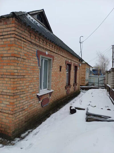 Продається добротний будинок в тихому районі Завадівка