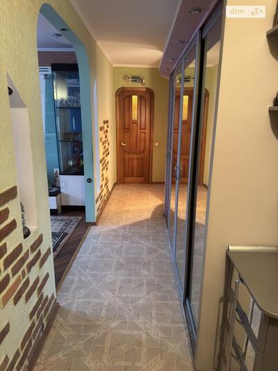 Кропивницький, Космонавтів, вул. Коваленка Юрія 