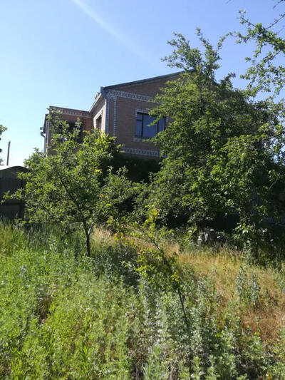 Продам будинок 2 поверхи в с.Черняхівка