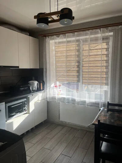 Продам квартиру район кущівка