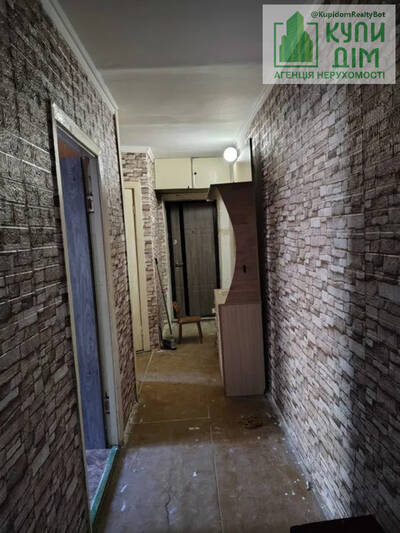 Продаж 3-х кімнатної квартири на Ковалівці.