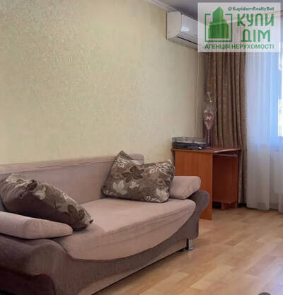 Продам 2 кімнатну квартиру з ремонтом, район 5/5